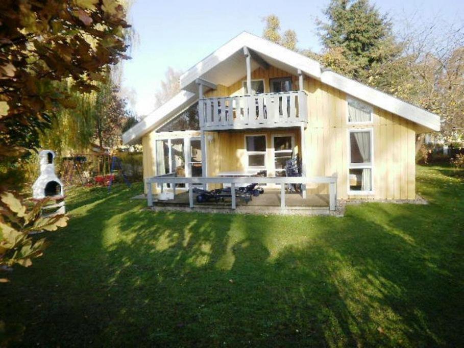 Haus Kranich Villa Mirow Eksteriør bilde